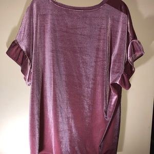 Velvety pink top